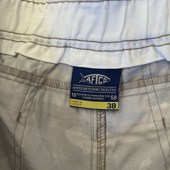 AFTCO Tactical Grey Camo Tech Active Angler Fishing Swim Cargo Shorts Size 38 - Picture 6 of 8